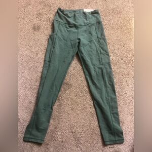 NWT American Eagle Green Everything Pocket Leggings